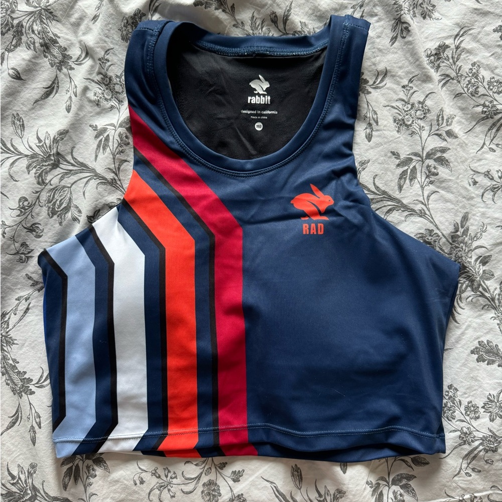 Rabbit running crop top with built in bra and removable cup pads, back pocket
